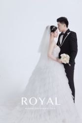 点击看大图 -挪娅婚纱摄影皇家会所