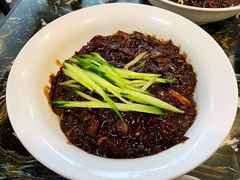 炸酱面-桃园中华料理炸酱面(燕儿岛路店)