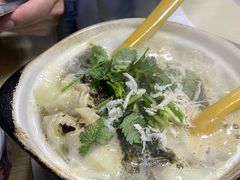 -小许三鲜砂锅馄饨店(家多乐烟酒店)