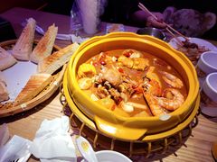-多嘴肉蟹煲(万达店)