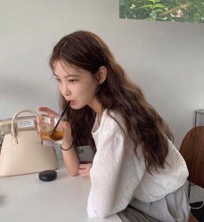 -HG美发设计沙龙