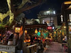 -城墙外BAR