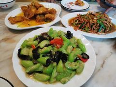 -川人川菜馆·小龙虾·鲜虾现做(黄山路店)