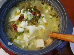 -周鱼小馆石锅酸菜鱼(活力汇店)