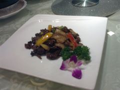 松茸菌炒牛仔肉-中发源·清真餐厅(春风店)