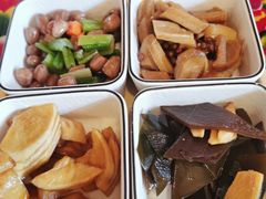 -闯关东东北农家菜(崂山石老人店)