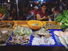 -班赞海鲜市场胖阿姨加工点