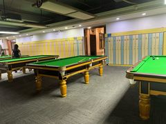 -港龙棋牌桌球城(上沙店)