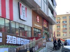 -霸王茶姬(云杉奥莱店)
