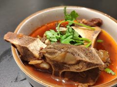 香辣牛骨-贡梅老面馆·蟹粉面·无锡特色小吃(南长街主推店)