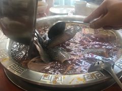 -刘胖娃鱼庄·特色肥肠鱼(杨家坪店)
