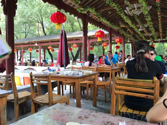 晋阳人家-"年前和叔来雁栖湖畔的这个山庄参加一个活动.