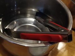 -兔行天下-鸿鹤鲜锅兔(中海国际店)