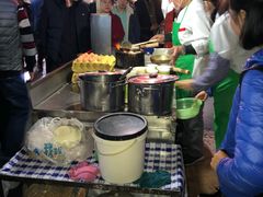 -清真老马家国华牛奶鸡蛋醪糟(正宁路店)