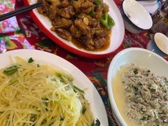 -闯关东东北农家菜(崂山石老人店)