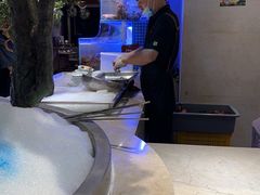 -雍和会海鲜姿造自助(湖东路店)