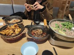 -川堂风·跷脚牛肉·乐山爆炒(宝山日月光店)