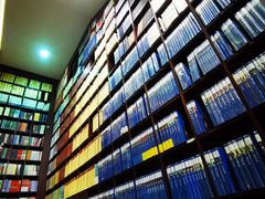 -新华书店(新街口旗舰店)
