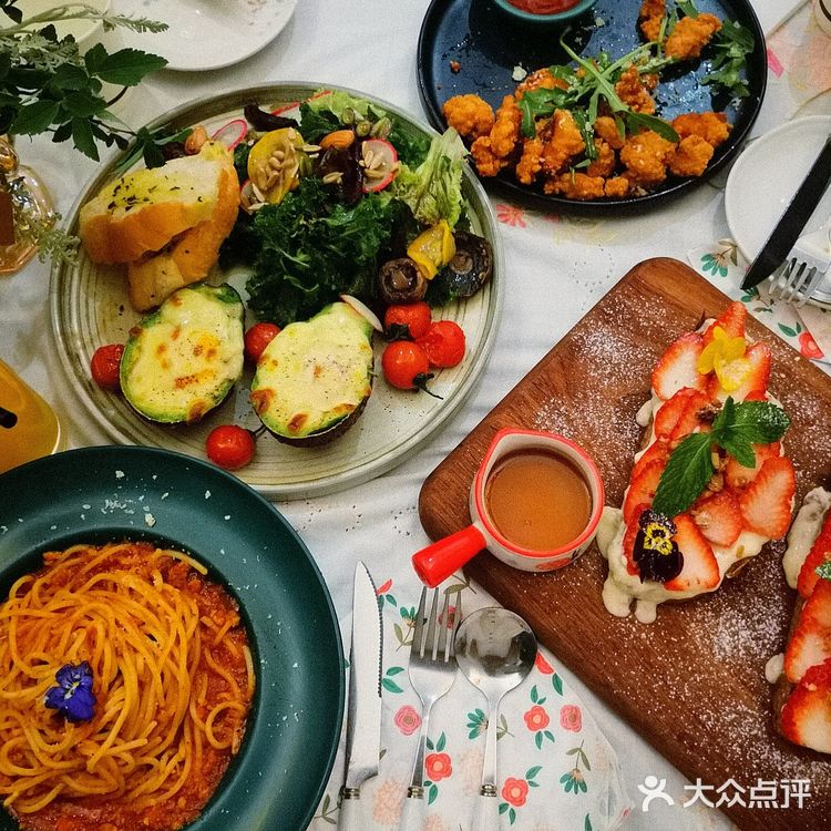 上海探店|魔都复古老洋房里的花园餐厅💐
