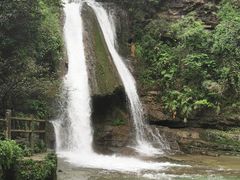 -牛角寨瀑布景区