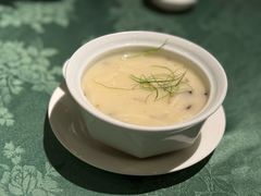 凤城鱼茸羹-龙凤荟·传统粤菜点心(新天地店)