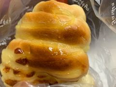 芝士香肠面包-苹果花园(桂林路店)