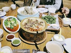 -蒙亨·手把肉·蒙古包文化主题餐厅(天恒广场店)