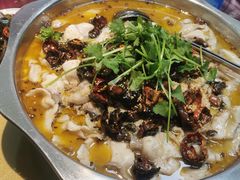 -何哥鲜鱼餐厅(龙湖花园店)