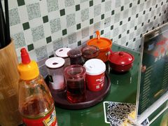 -莅香岛港式餐厅(滨江道店)