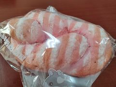 火龙果欧包-心乐生活新鲜屋(星海广场店)