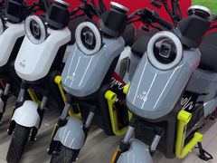 -小牛电动体验·租电动车(德胜门店)