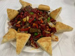 -乡土特色.冷锅鱼.牦牛肉汤锅