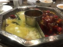 -佬土鹅肠火锅(中建大观店)