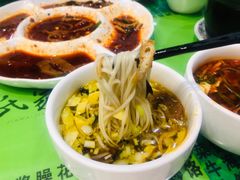 一口香面条-令氏家外家岐山面(火炬路店)