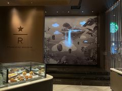 面包甜点陈列柜-星巴克臻选(成都太古里店)