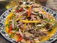 -一个勺子新疆锡伯主题私房菜(红墙巷49号院店)