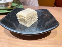 -耶里夏丽·丝路国际·新疆餐厅(浦东区东方路店)