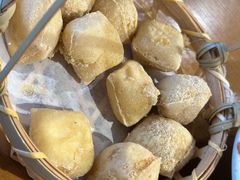 -包整·丝娃娃(一览甲秀楼风景店)