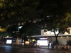 -杭州西湖银泰百货