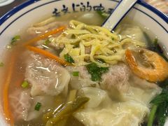 -长人馄饨铺(解放街店)