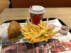 -The Habit Burger Grill 哈比特汉堡(爱琴海店)