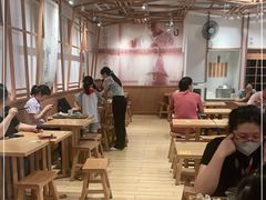 大堂-小满手工粉(上海文峰广场店)