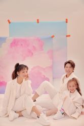 -至臻微拉婚纱摄影