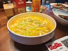 -川流不息·地道川菜·小龙虾(松东路店)