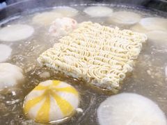 出前一丁面-拾下卜卜贝•海鲜火锅