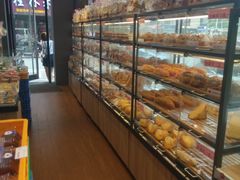 面包甜点陈列柜-85度C(东莞常平新南街店)