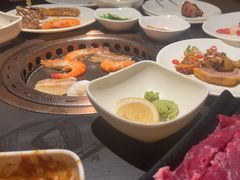 -钱小奴海鲜自助黑金店(杭州滨江龙湖店)