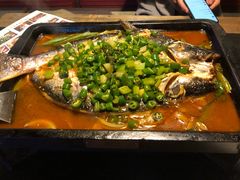 -夯鱼烤鱼·尔滨地标美食(国展店)