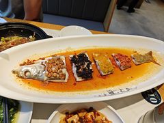 -饭橘汉江码头·乡野土菜馆(静安路店)