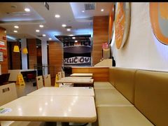 大堂-魏家凉皮(大差市店)